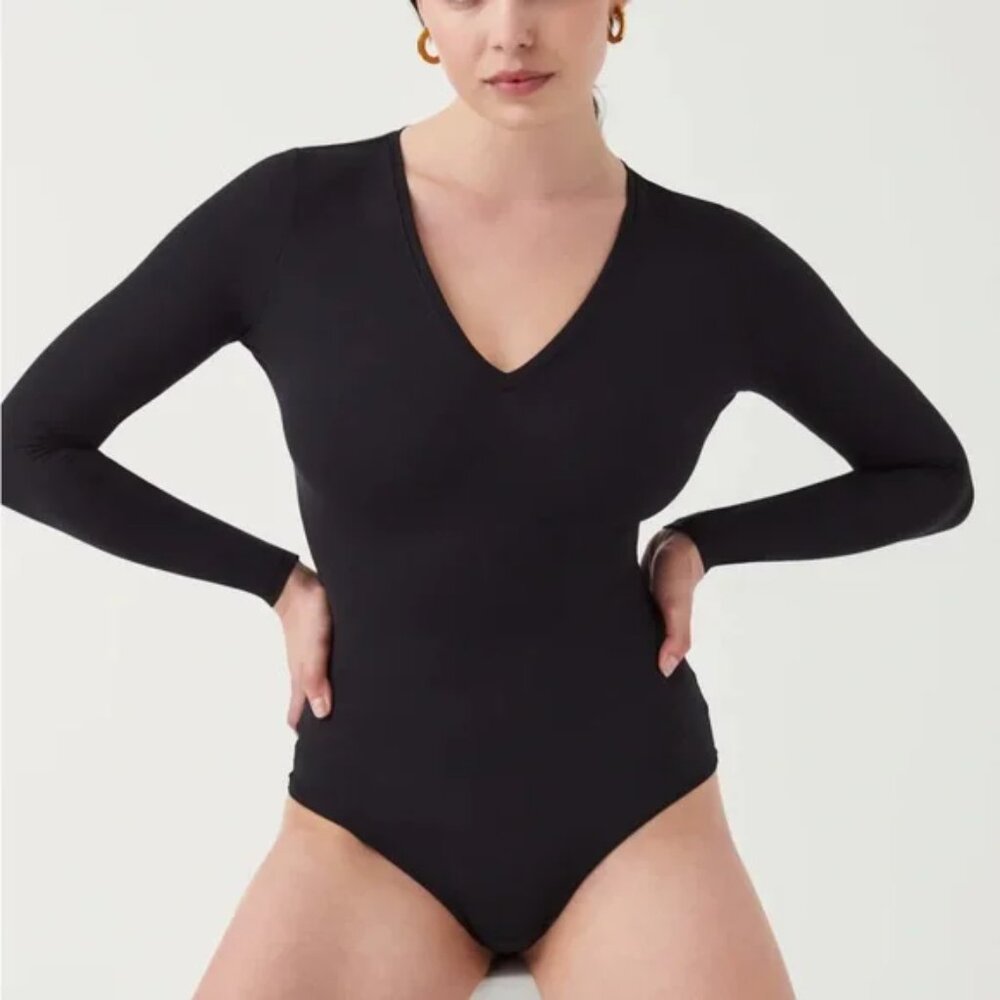 Spanx Suit Your Fancy Long Sleeve Bodysuit V-Neck Black 20291R Small NWT